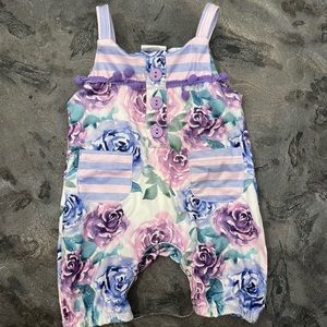 Romper with snaps